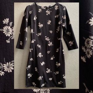 Old Navy Daisy flowers printed dress small